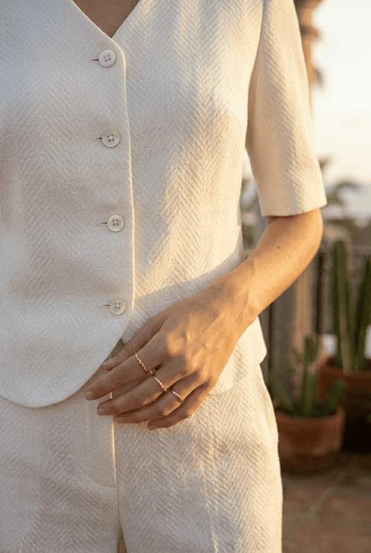 The Alabaster Horizon Top